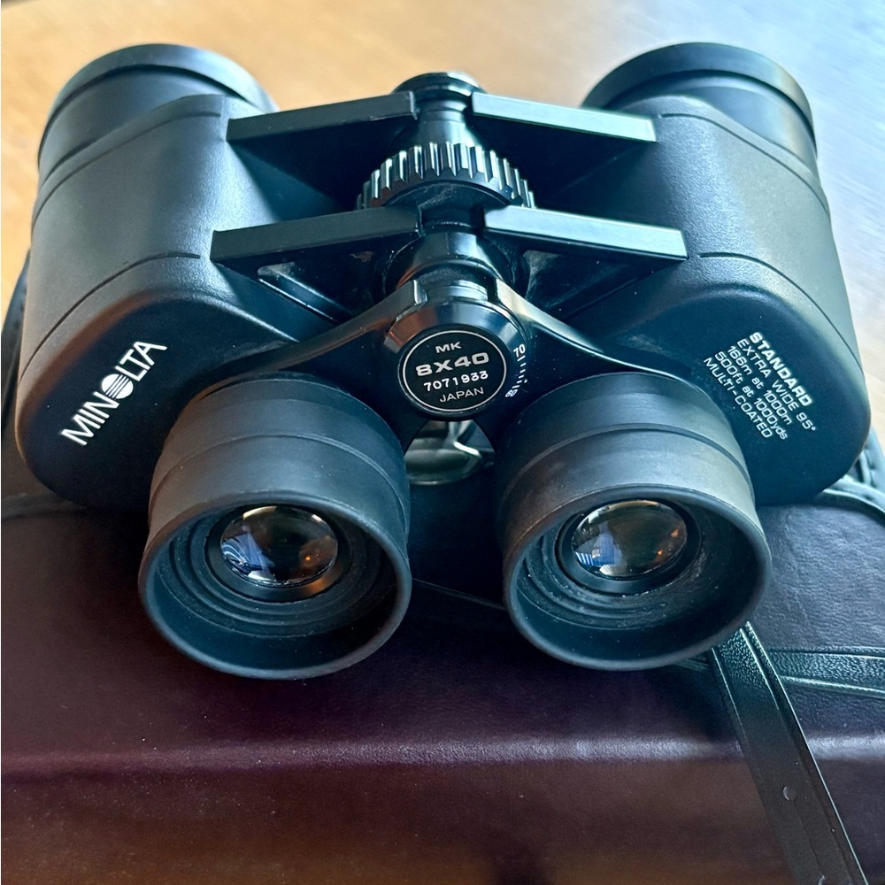 Minolta MK 8x40 Extra Wide View Binoculars